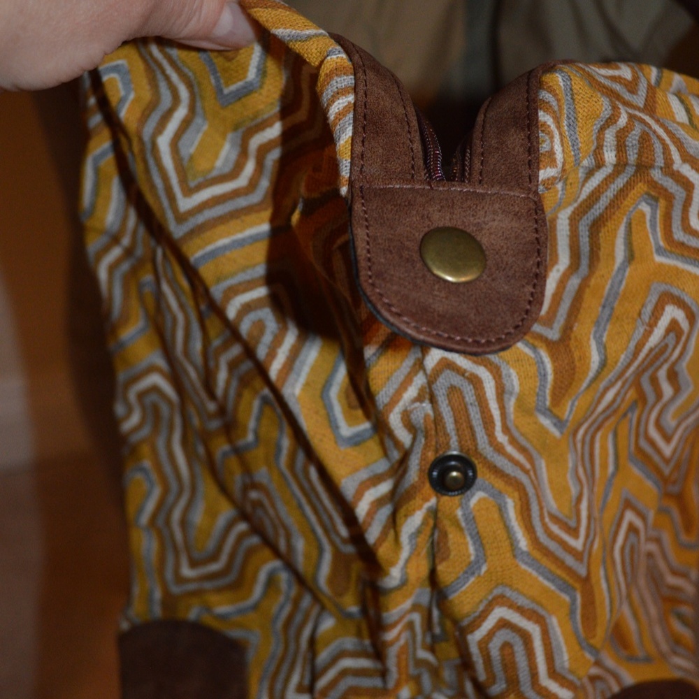 Weekender (NEW) - Picture 3 of 6